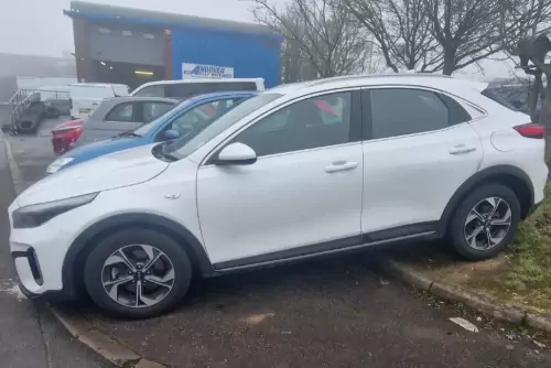 Medium Automatic Car